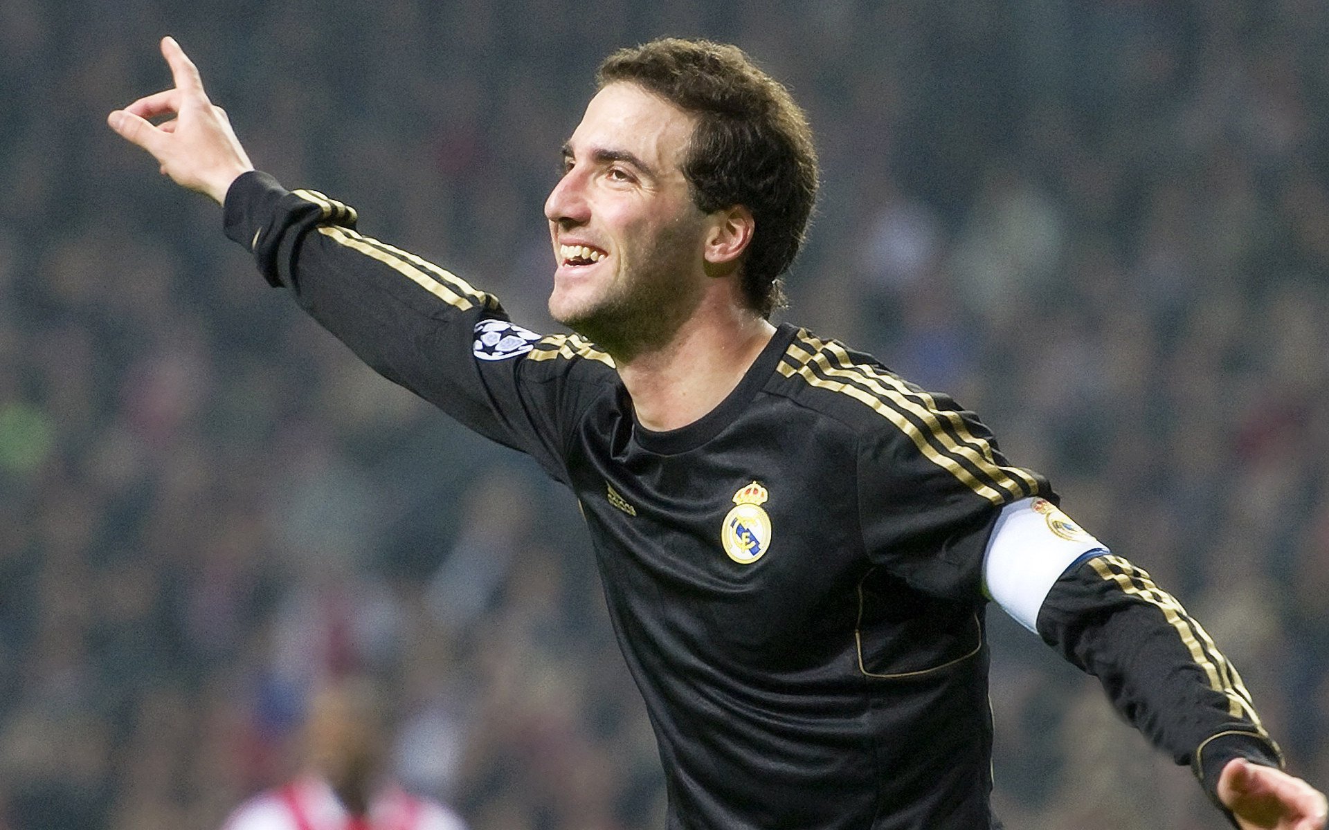 国足门将位置竞争更加激烈，国足门将实力